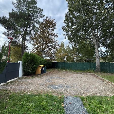 Gite Du Chapelier Gauriaguet Exterior foto